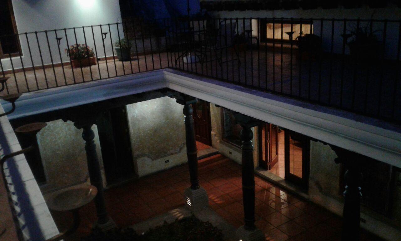 안티구아 과테말라 La Casa De La Alameda B&B 외부 사진